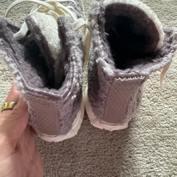 Converse Run Star Hike Platform Chunky Sneaker Rubber Sole High Top Sherpa 7.5 - Picture 5 of 8